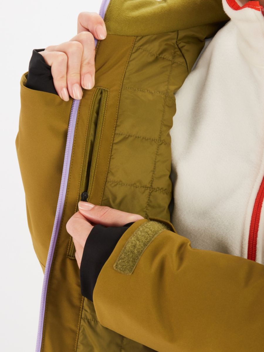 zoom in of jacket